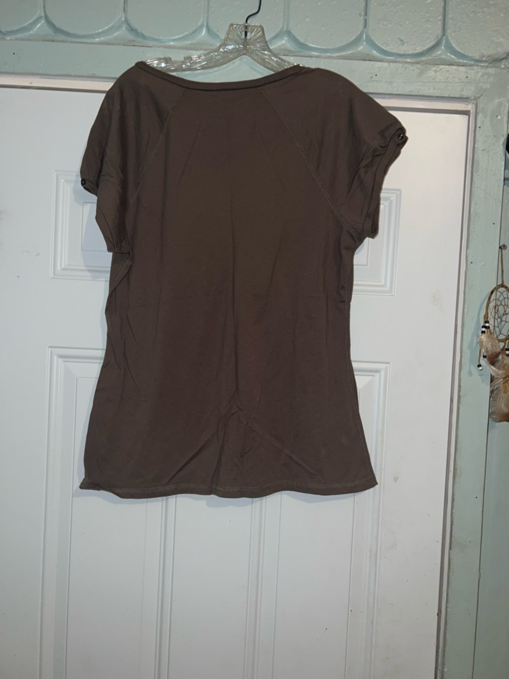 Sonoma Short Sleeve V-Neck Tee in Brown - Picture 5 of 6